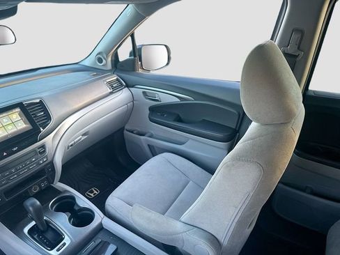 Used 2020 Honda Pilot EX image 23