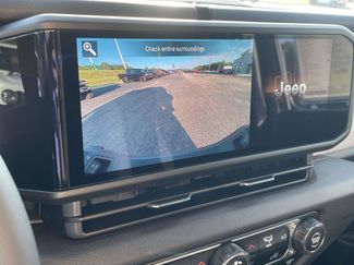 New 2025 Jeep Gladiator Willys video 3