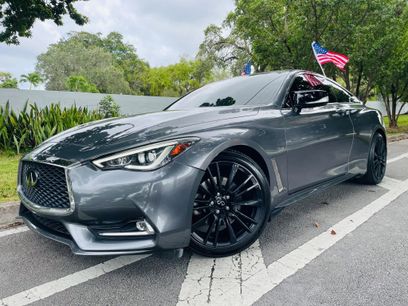 Used 2019 INFINITI Q60 3.0t Luxe w/ Essential Package