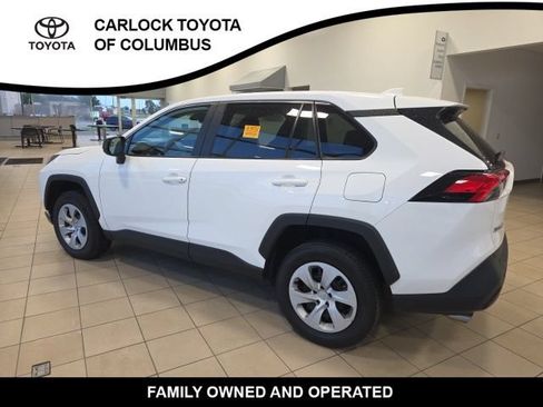 Used 2024 Toyota RAV4 LE FWD image 9