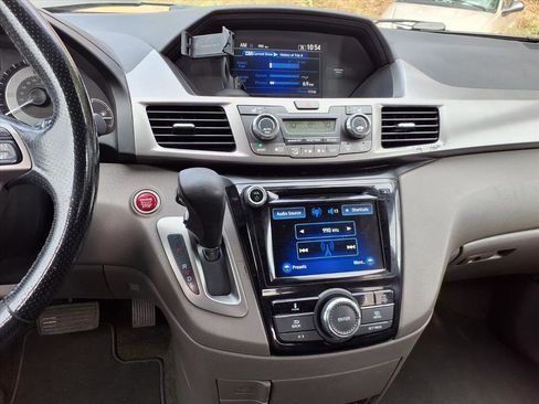 Used 2016 Honda Odyssey EX-L image 17