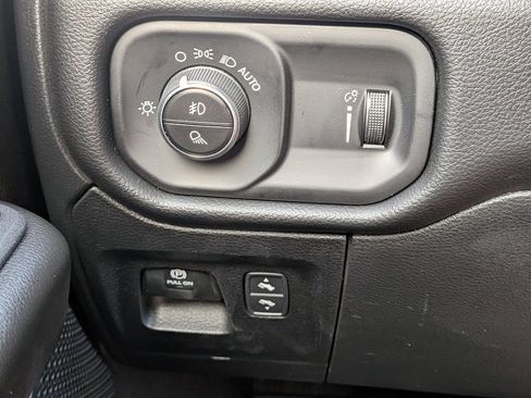 New 2026 RAM 1500 Big Horn AWD/4WD image 32