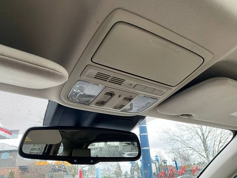 Used 2018 Honda CR-V EX-L image 16