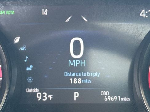 Used 2021 Toyota Camry XSE FWD image 11