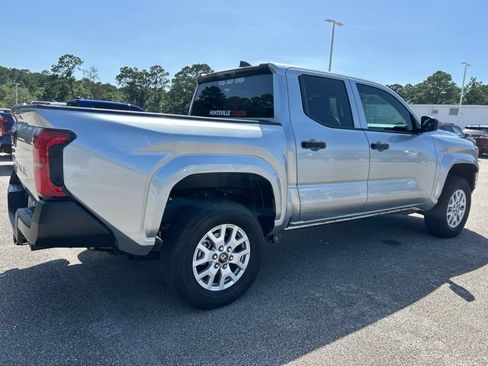 Used 2026 Toyota Tacoma SR RWD image 4