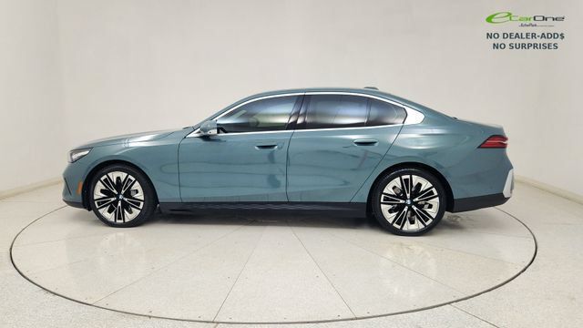 Used 2026 BMW i5 xDrive40 AWD/4WD image 6