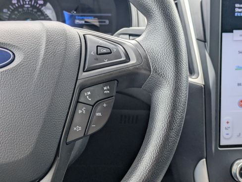 Used 2023 Ford Edge SEL AWD/4WD image 18
