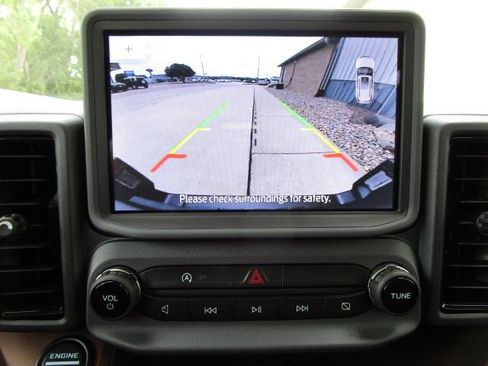 Used 2024 Ford Bronco Sport Outer Banks w/ Tech Package AWD/4WD image 19