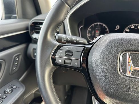 Used 2023 Honda Pilot Touring image 24