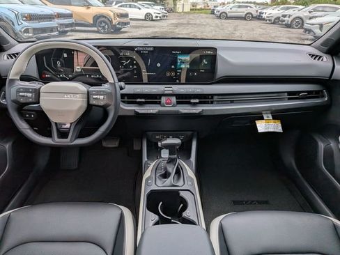 New 2026 Kia K4 EX w/ GT-Line Premium Package FWD image 15
