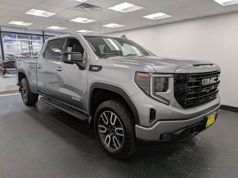 Used 2023 GMC Sierra 1500 Elevation w/ Elevation Premium Package image 3