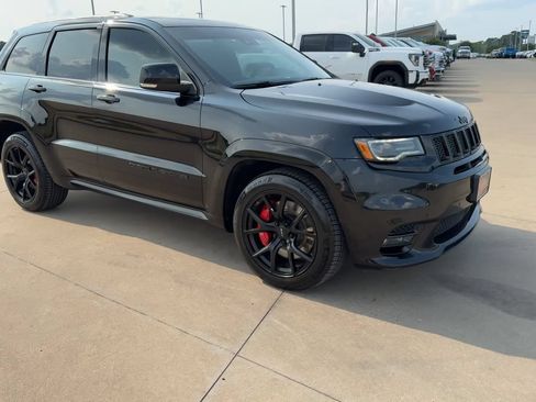 Used 2020 Jeep Grand Cherokee SRT w/ Trailer Tow Group IV AWD/4WD image 3