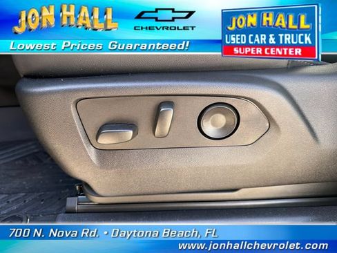 Used 2025 Chevrolet Silverado 2500 LT w/ Trail Boss Package AWD/4WD image 20