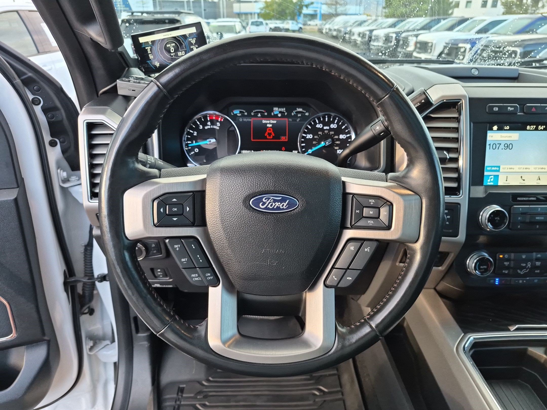 Used 2019 Ford F350 Platinum w/ Platinum Ultimate Package AWD/4WD image 19