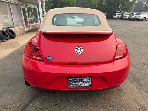 Used 2014 Volkswagen Beetle 2.5 FWD image 4