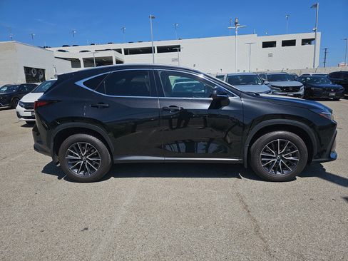 Used 2025 Lexus NX 250 FWD w/ Cold Area Package image 2