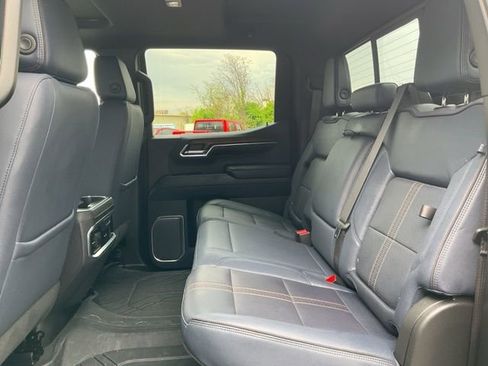 Certified 2023 Chevrolet Silverado 1500 High Country w/ High Country Premium Package AWD/4WD image 8