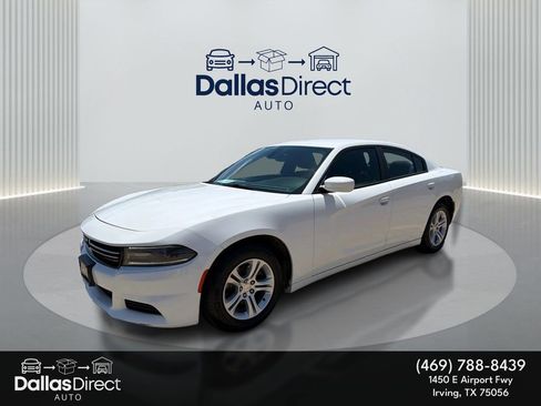 Used 2016 Dodge Charger SE RWD image 1