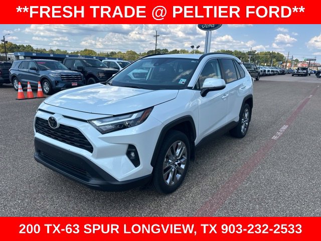 Used 2024 Toyota RAV4 XLE Premium FWD image 3