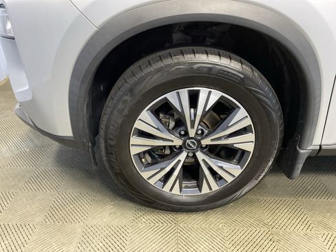 Used 2022 Nissan Rogue SV image 47