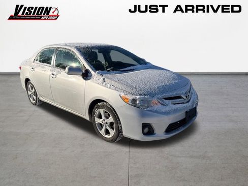 Used 2012 Toyota Corolla image 7
