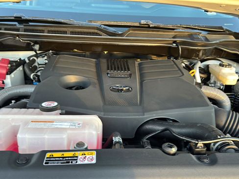 Used 2024 Toyota Tundra SR5 w/ SR5 Premium Package image 30