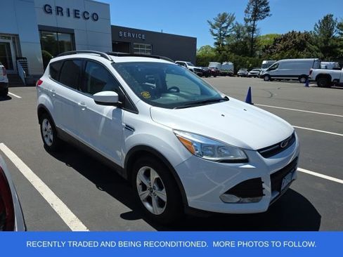 Used 2014 Ford Escape SE w/ Equipment Group 201A AWD/4WD image 1