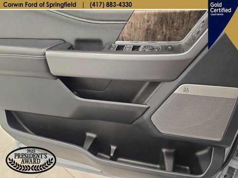 Certified 2025 Ford F250 Lariat w/ Tremor Off-Road Package AWD/4WD image 40