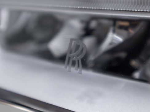 Used 2013 Rolls-Royce Phantom Drophead Coupe image 50