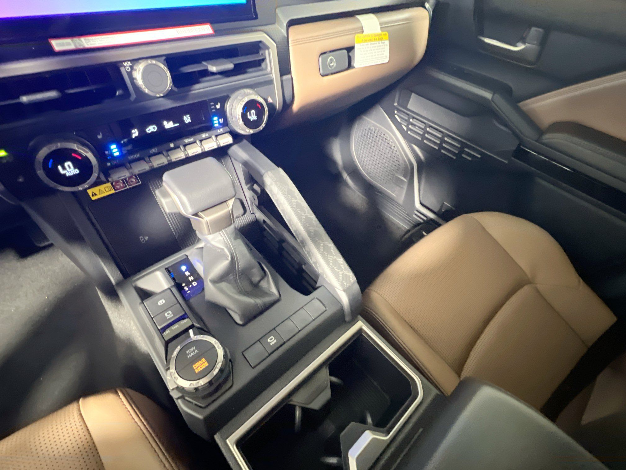 New 2026 Toyota 4Runner Limited AWD/4WD image 25