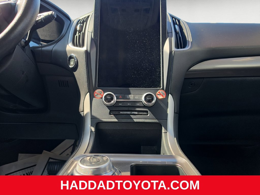 Used 2024 Ford Edge SEL AWD/4WD image 12