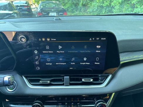 Used 2025 Chevrolet Equinox LT FWD image 20