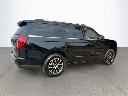 Used 2025 Ford Expedition Platinum AWD/4WD image 4
