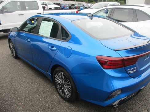 Used 2022 Kia Forte GT-Line w/ GT-Line Premium Package FWD image 5