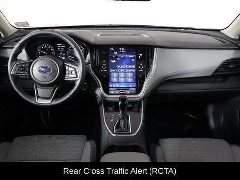 Used 2025 Subaru Outback Premium AWD/4WD image 13