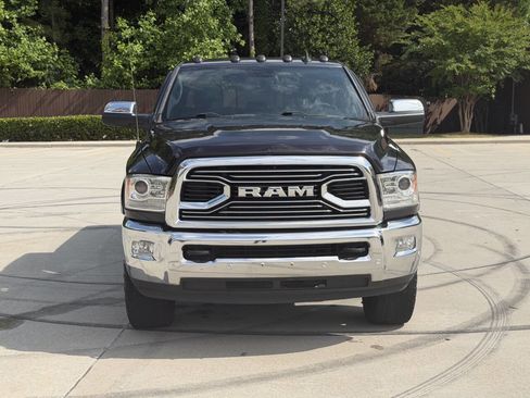 Used 2017 RAM 2500 Limited AWD/4WD image 2