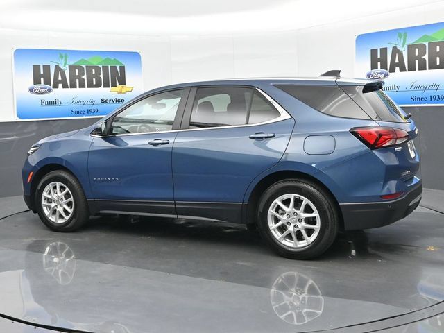 Used 2024 Chevrolet Equinox LT FWD image 3