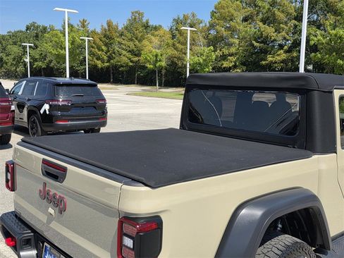 Used 2020 Jeep Gladiator Rubicon image 29