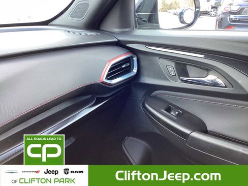 Used 2023 Chevrolet TrailBlazer RS image 21