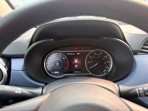 Used 2023 Nissan Versa SV FWD image 14