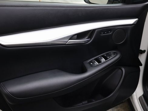 Used 2021 INFINITI QX50 Essential w/ Convenience Package image 16