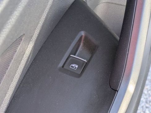 Used 2025 Volkswagen Jetta Sport FWD image 27