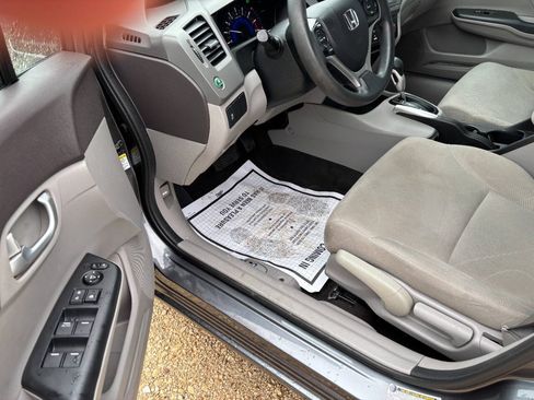 Used 2012 Honda Civic EX image 3