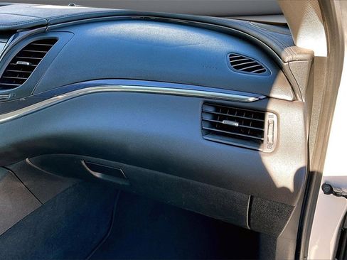 Used 2017 Chevrolet Impala Premier image 24