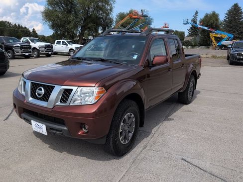 Used 2016 Nissan Frontier PRO-4X w/ Pro-4x Luxury Package AWD/4WD image 4