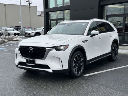 Certified 2024 MAZDA CX-90 Plug-In Hybrid w/ Premium Pkg image 6