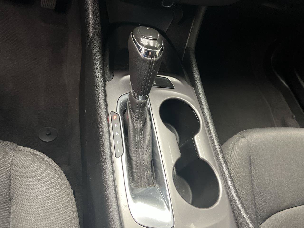 Used 2020 Chevrolet Malibu RS FWD image 22