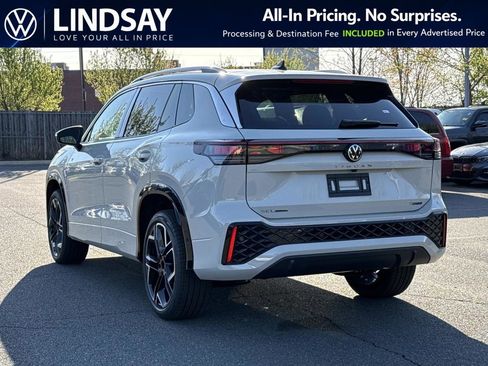 New 2026 Volkswagen Tiguan SEL R-Line AWD/4WD image 5