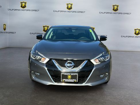 Used 2017 Nissan Maxima Platinum FWD image 2