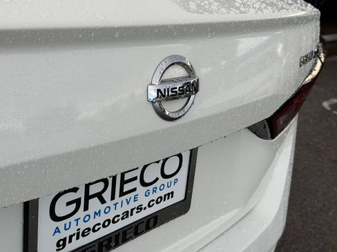 Certified 2022 Nissan Altima 2.5 SV FWD image 15
